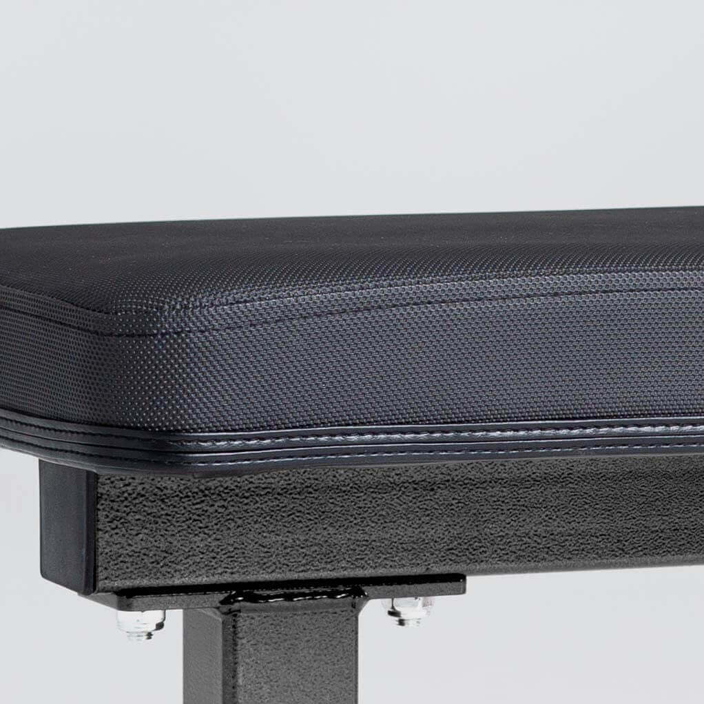 Flat Weight Lifting Bench.